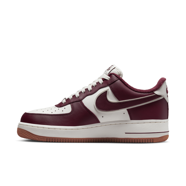 Nike Air Force 1 07 LV8 Nohble