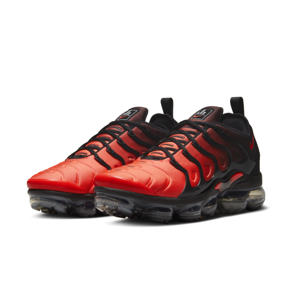 Vapormax plus bright crimson hotsell