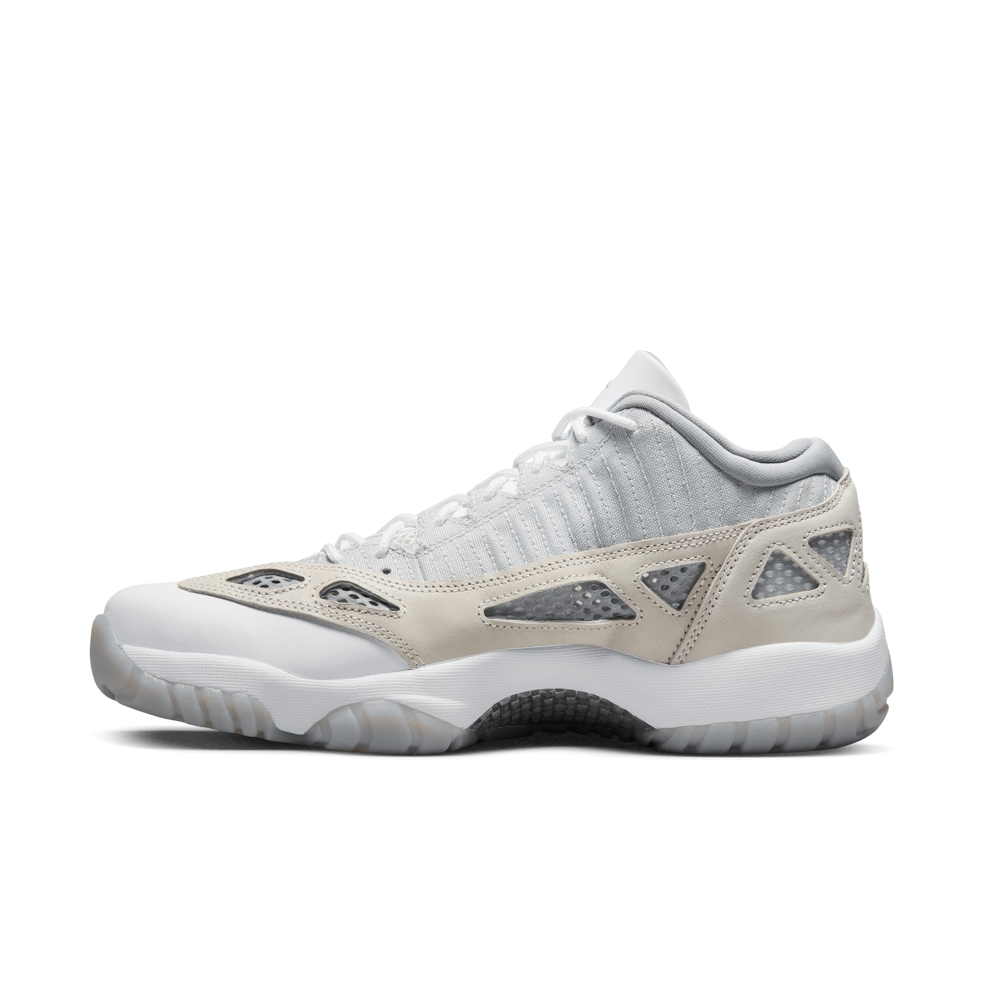 Jordan Retro 11 Low IE Nohble