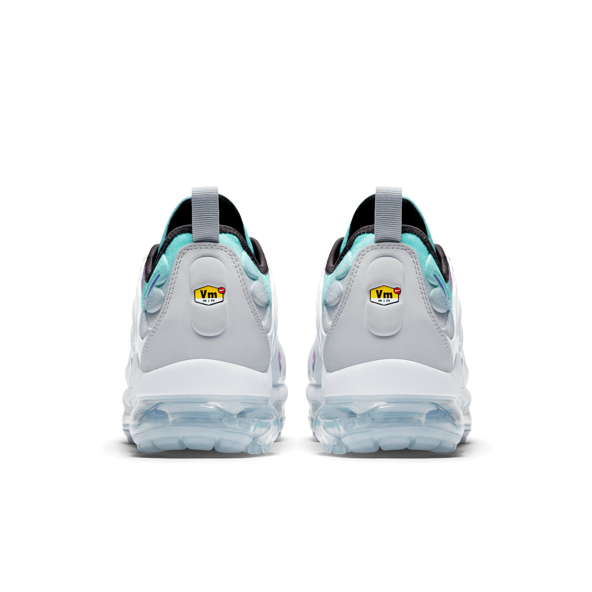 Vapormax plus men white hotsell
