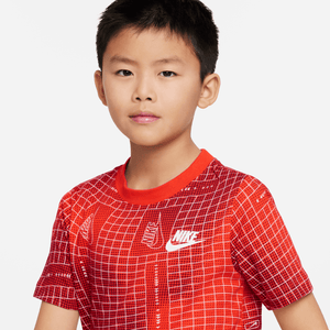 Nike - Boy - Printed Seasonal Club Tee - Picante Red/Picante Red