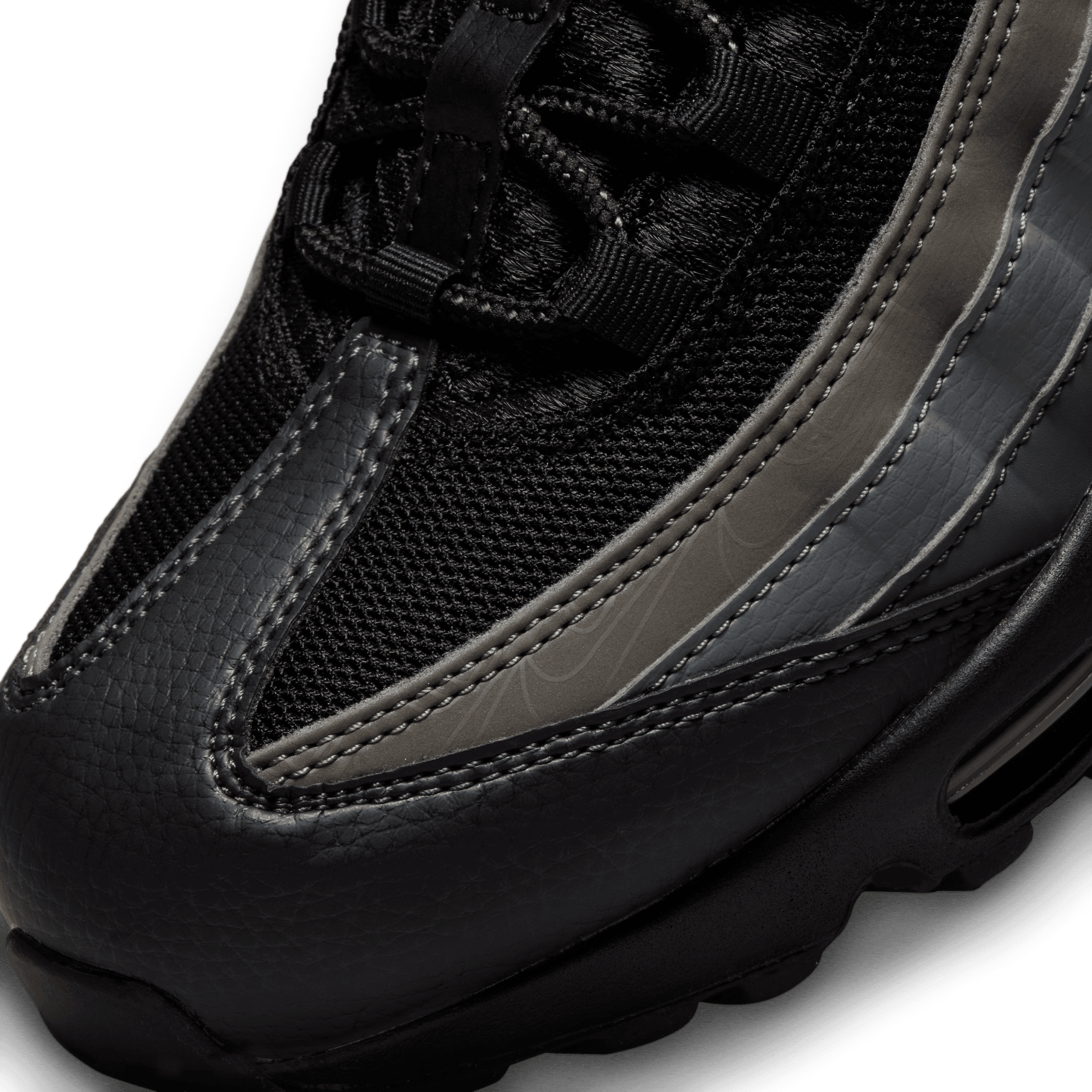 Air max 95 triple 2025 black mens