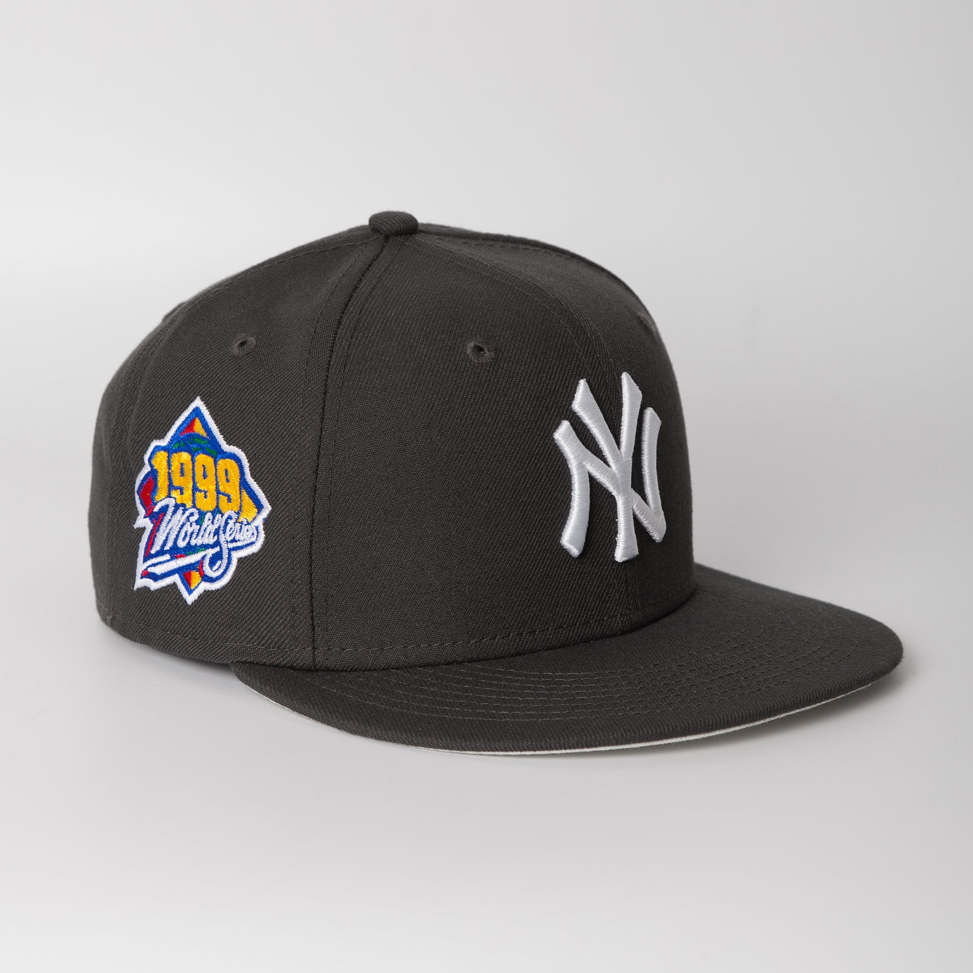 NEW ERA - Accessories - NY Yankees 1999 WS Custom Fitted - Pewter/White