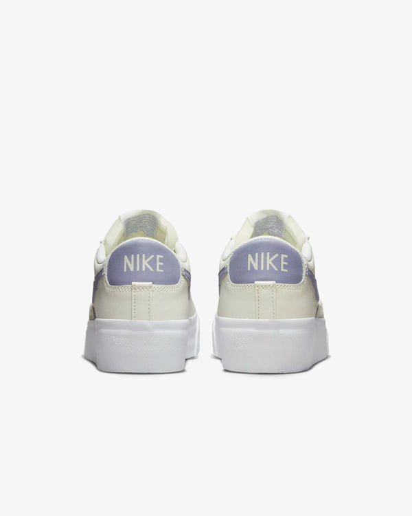 Nike - Women - Blazer Low Platform - Sail/Indigo Haze