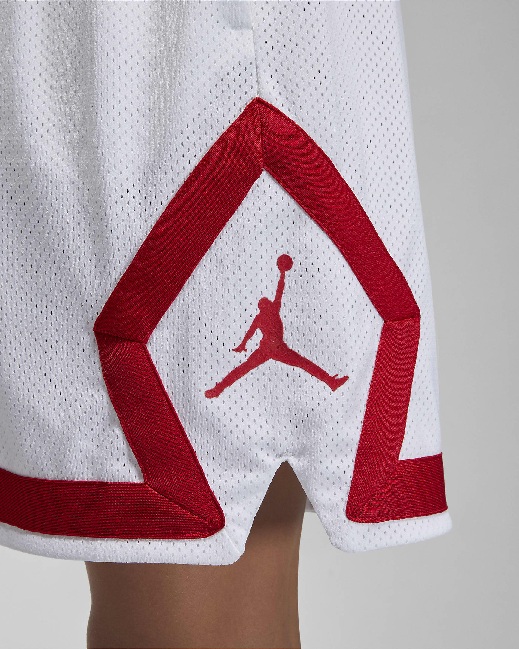 Jordan Heritage Diamond Womens Shorts (White/Red)