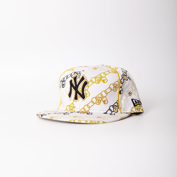 Vintage - Men - New Era AOP New York Yankees Fitted Cap Gold - White/Gold/Black